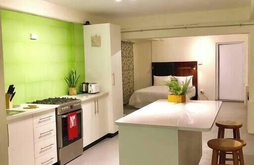 Suva Apartamento | *2 Bedroom Apartment with Pool - Williamson House