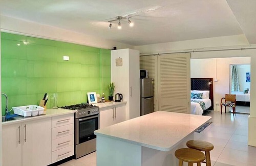 Suva Apartamento | *2 Bedroom Apartment with Pool - Williamson House