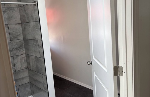 Ogontz Campus Apartamento | 2-bedroom APT Einstein Hospital WiFi, AC, Pet friendly