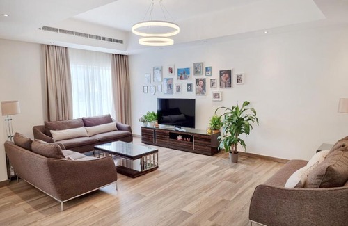 Lusail Apartamento | 2 bedroom at Les Maisons Blanches Luxury Compound, housekeeping & pool & gym
