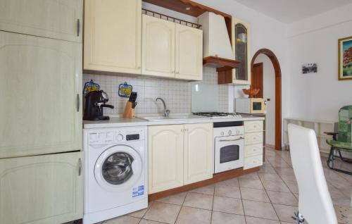Capaci Apartamento | 2 Bedroom Awesome Apartment In Capaci
