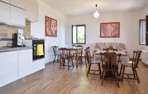 Sessa Cilento Casa | 2 Bedroom Awesome Home In Sessa Cilento