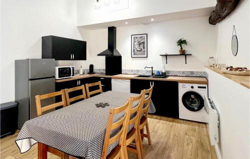 Coulon Casa | 2 Bedroom Awesome Home In Coulon