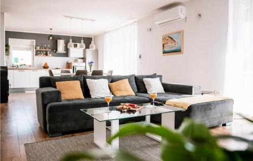 Donje Polje Casa | 2 Bedroom Awesome Home In Sibenik