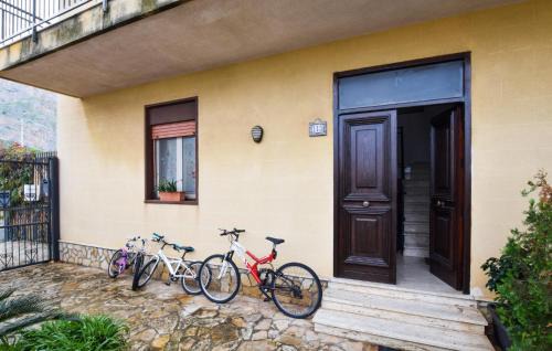 Capaci Apartamento | 2 Bedroom Beautiful Apartment In Capaci