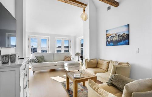 Sandkaas Casa | 2 Bedroom Beautiful Home In Allinge