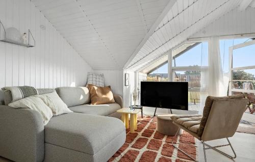 Hvidbjerg Strand Casa | 2 Bedroom Beautiful Home In Børkop