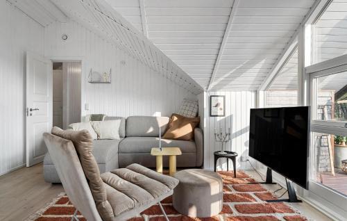 Hvidbjerg Strand Casa | 2 Bedroom Beautiful Home In Børkop