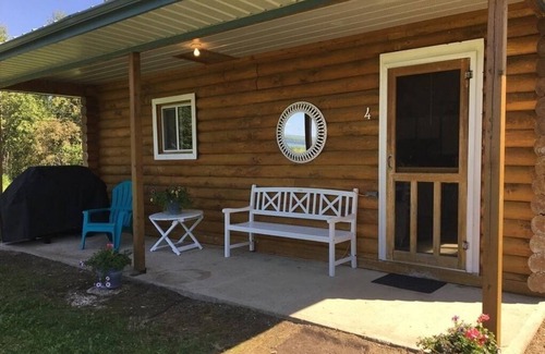 West Central Saskatchewan Cabina | Cabaña de 2 dormitorios en Delaronde Resort - Cabaña # 2