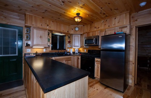 Bryson City Cabina | Misty Morning Cabin * Vista de alta montaña del valle Deep Creek y Smoky Mtns * Cerca de NOC *