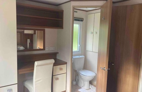 Rhyd-y-clafdy Apartamento | 2 bedroom chalet in Chwilog on the Llyn Peninsula