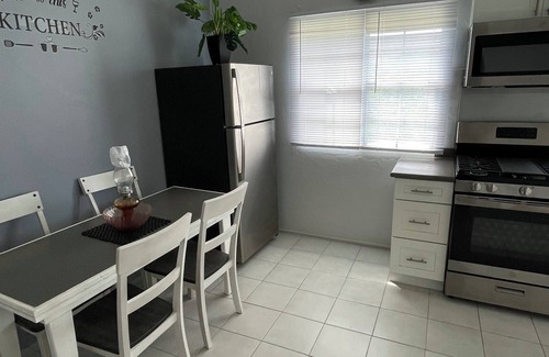Quartier d Orleans Apartamento | 2 bedroom condo, near Orient bay beach French St.Martin. Carribean