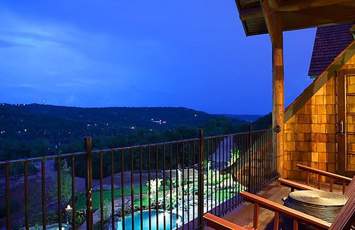 Big Cedars Condominio | 2 dormitorios combinados Lodge-4 de la semana de julio - Wilderness Club at Big Cedar