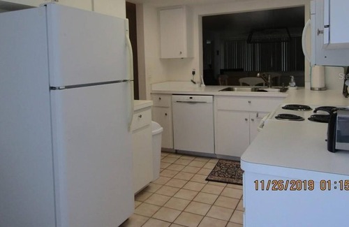 The Meadows Condominio | 2 Bedroom Condo 95324 by Houzlet