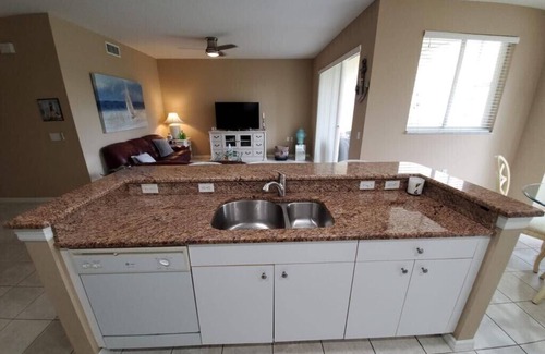 Stoneybrook Condominio | Condominio de 2 habitaciones en complejo privado de golf con servicios de primera clase