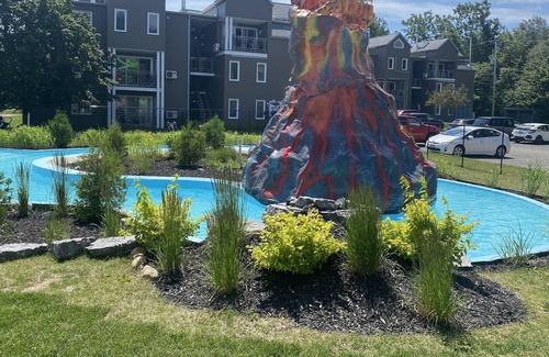 Beaupre Condominio | 2 bedroom condo with water park, spa and gym!