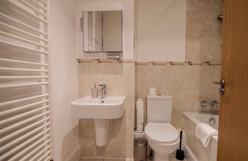 West Thornton Apartamento | 2 bedroom Cosy Penthouse in London