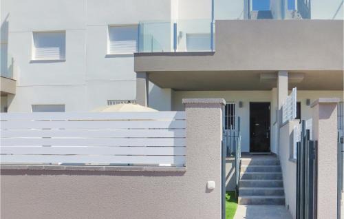 Torrevieja Apartamento | 2 Bedroom Cozy Apartment In Torrevieja