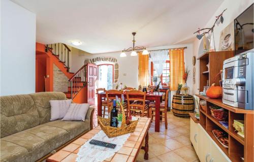 Moscenicka Draga Casa | 2 Bedroom Cozy Home In Moscenicka Draga