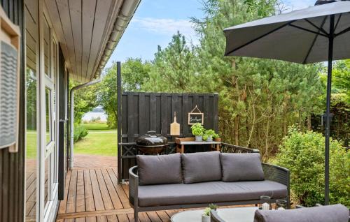 Hojslev Casa | 2 Bedroom Cozy Home In Højslev
