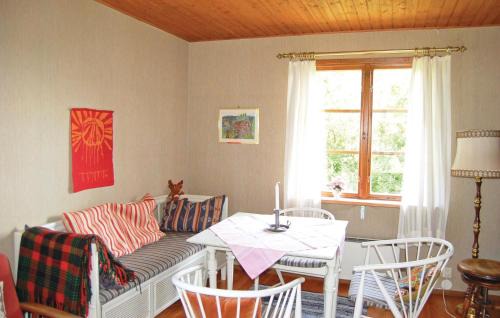 Hamneda Casa | 2 Bedroom Cozy Home In Hamneda