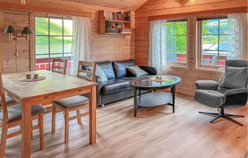 Volda Casa | 2 Bedroom Cozy Home In Lauvstad