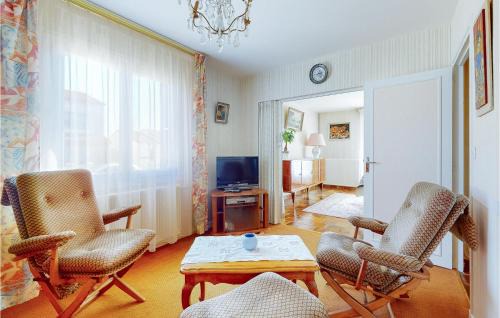 Royan Casa | 2 Bedroom Cozy Home In Royan