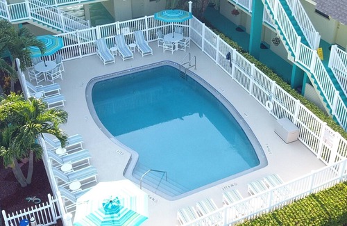 Indialantic By The Sea Apartamento | Condominio de lujo de 2 dormitorios con comodidades del hotel