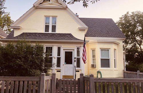 Livingston Casa | 2 Bedroom Downtown Livingston, Guest Suite