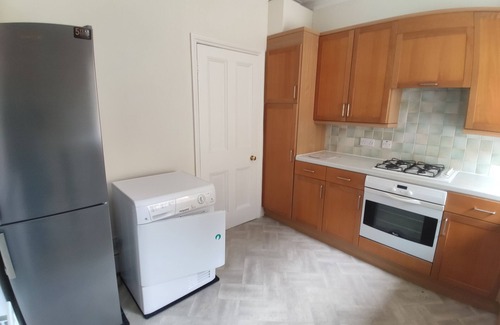 Wimbledon Apartamento | 2 Bedroom Flat in Prime Wimbledon Village cul-de-sac location