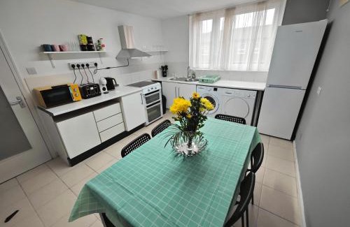 St. Johns Wood Apartamento | 2 Bedroom Flat Next to Lord's Cricket Ground, Central London