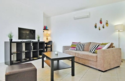 Laudun Casa | 2 bedroom accommodation in Laudun-L'Ardoise