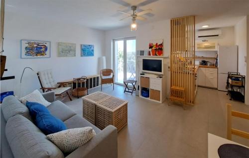 Olib Apartamento | 2 Bedroom Gorgeous Apartment In Olib
