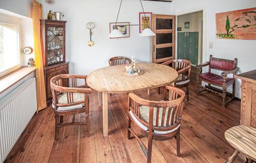 Oberhavel Casa | 2 Bedroom Gorgeous Home In Stechlin