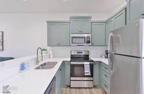 Abilene Condominio | 2-bedroom condo w/ garage in Abilene
