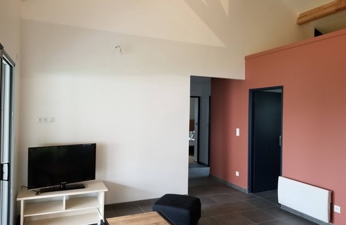 Galan Casa | 2 bedroom house facing the Pyrenees
