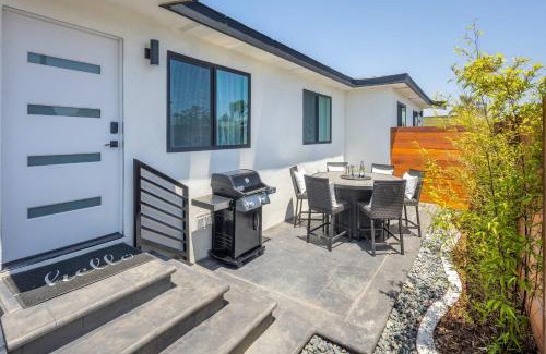 Grant Hill Casa | 2 Bedroom House - Fire Pit Table BBQ - Downtown