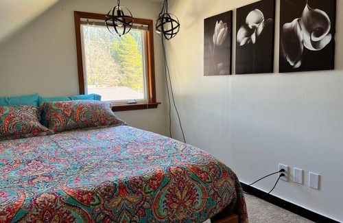 Mendenhall Valley Casa | 2 bedroom house in beautiful Juneau, Alaska!Near glacier, and close to airport.