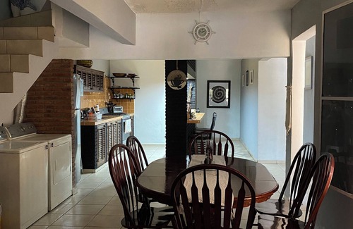 Lázaro Cárdenas Casa | 2-bedroom house in charming Puerto Vallarta with WiFi, AC