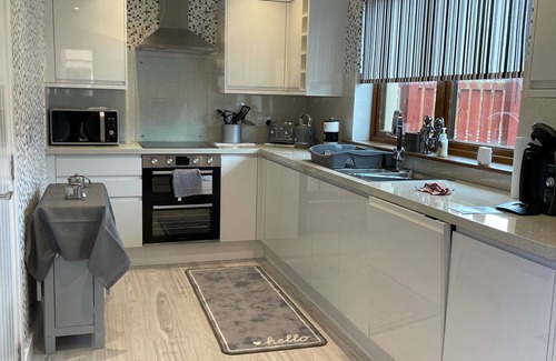 Inverness Casa | 2 Bedroom House with the Caledonian Canal at rear.