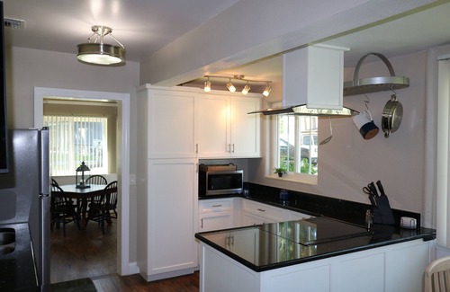 Tavares Casa | 2 Bedroom house with lake access to Lake Harris. 1 minute by boat to Dead River