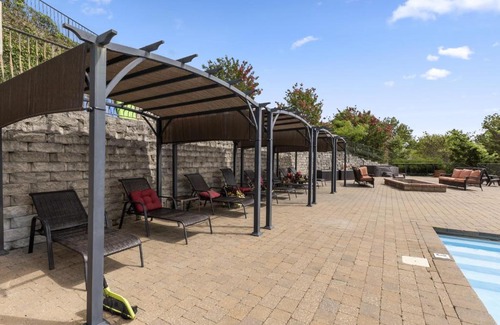 Ridgedale Casa | 2 Bedroom Lake View Villa - Unit 209