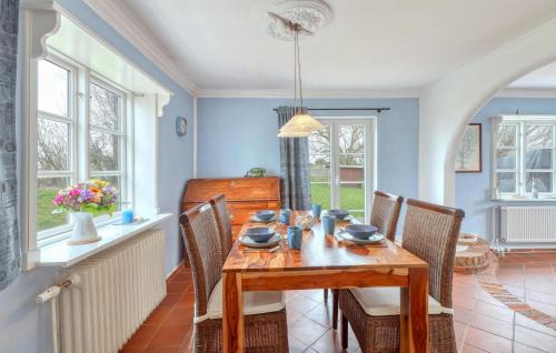 Neugalmsbull Casa | 2 Bedroom Lovely Home In Galmsbüll