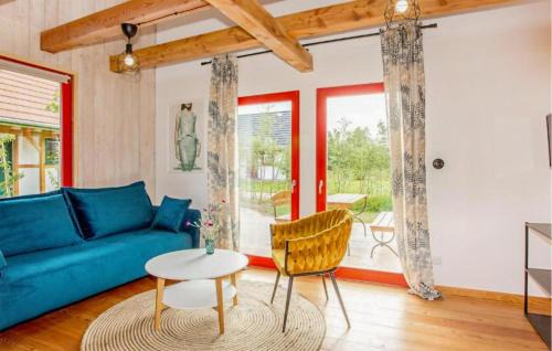 Debina Casa | 2 Bedroom Lovely Home In Rowy