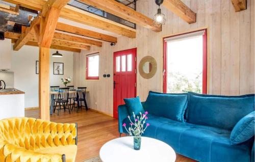 Debina Casa | 2 Bedroom Lovely Home In Rowy