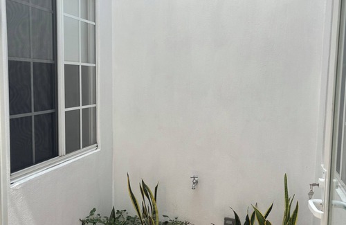 Guadalajara Casa | 2-bedroom Villa in lovely San Pedro Tlaquepaque with WiFi, AC