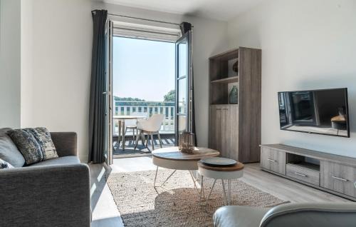 Kamperland Apartamento | 2 Bedroom Nice Apartment In Kamperland