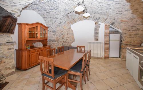 Carcoforo Casa | 2 Bedroom Nice Home In Borgo D'oneglia
