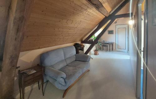 Allonnes Casa | 2 Bedroom Nice Home In Allonnes