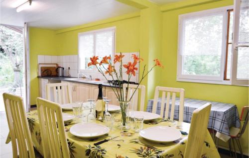 Athis Casa | 2 Bedroom Nice Home In Athis